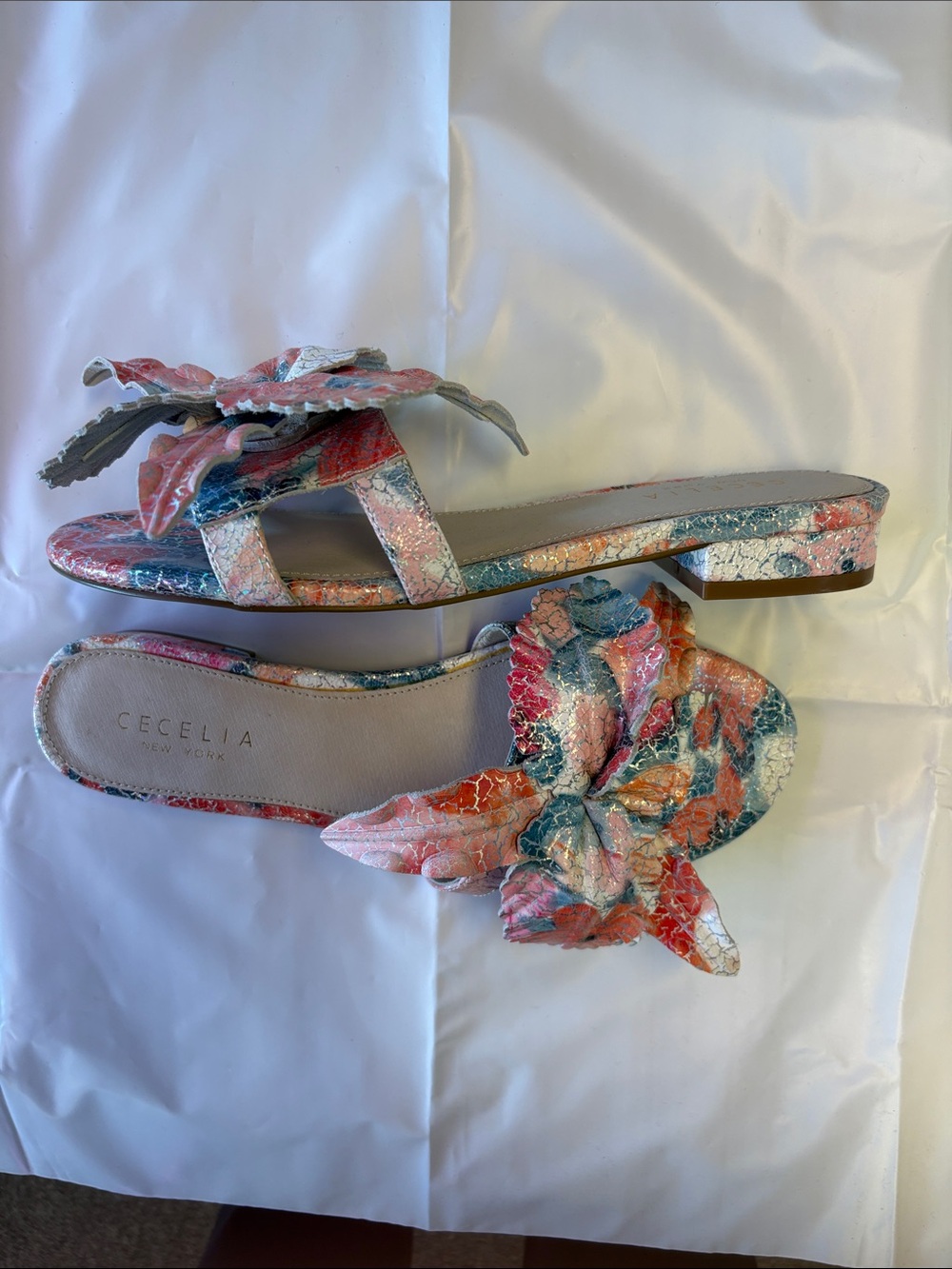CECELIA NEW YORK Coral, Teal & Cream Floral Bow Slide Mules